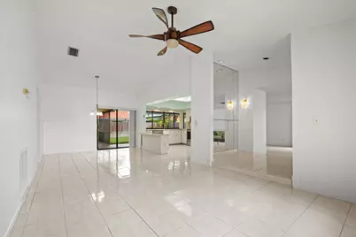 10407 NW 7th Street, Plantation, FL 33324 - Photo 5