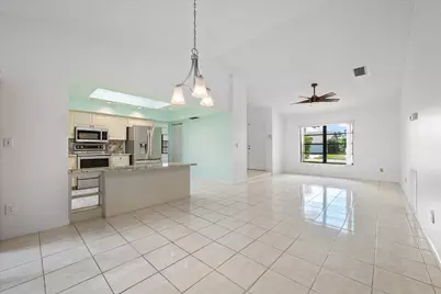 10407 NW 7th Street, Plantation, FL 33324 - Photo 7