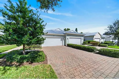 1559 SE Tidewater Place, Stuart, FL 34997 - Photo 1
