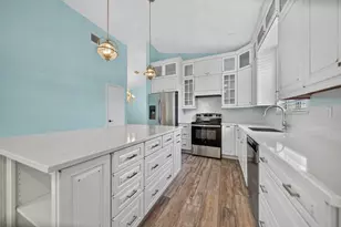 1559 SE Tidewater Pl, Stuart, FL 34997 - Photo 5