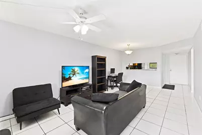 3199 Foxcroft Road #304, Miramar, FL 33025 - Photo 9
