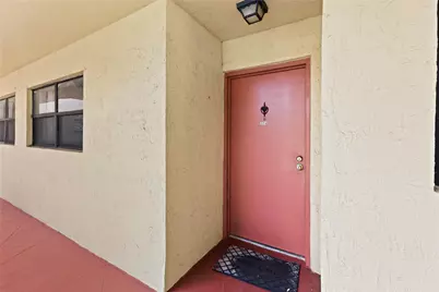 3199 Foxcroft Road #304, Miramar, FL 33025 - Photo 3