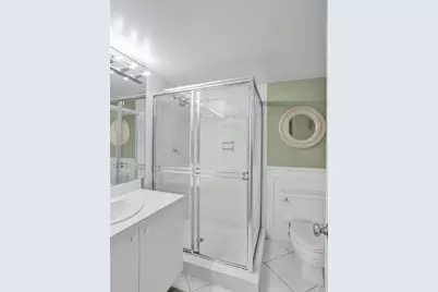 1050 Hillsboro Mile #805W, Hillsboro Beach, FL 33062 - Photo 11
