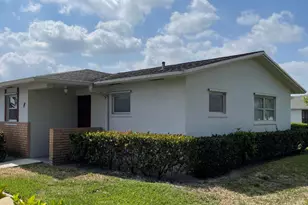 2731 Emory Dr W, West Palm Beach, FL 33415 - Photo 5