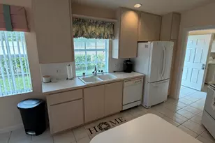 8240 SE Double Tree Dr, Hobe Sound, FL 33455 - Photo 9