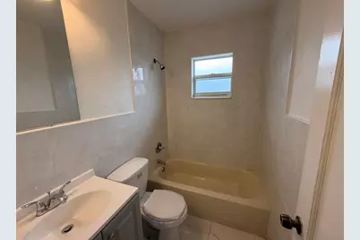 832 NW 10th Street #2, Hallandale Beach, FL 33009 - Photo 9