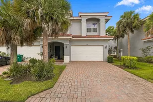 2154 SW Cape Cod Dr, Port Saint Lucie, FL 34953 - Photo 1