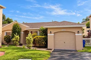 11838 NW 13th St, Pembroke Pines, FL 33026 - Photo 1