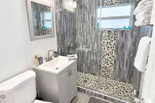 1345 NE 15th Ave, Fort Lauderdale, FL 33304 - Photo 5