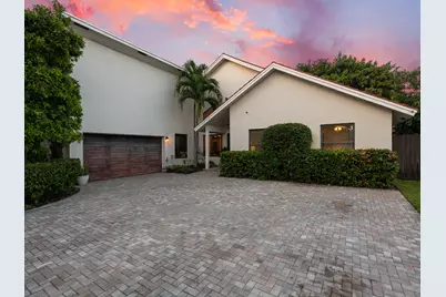 875 NW 83rd Drive, Coral Springs, FL 33071 - Photo 3
