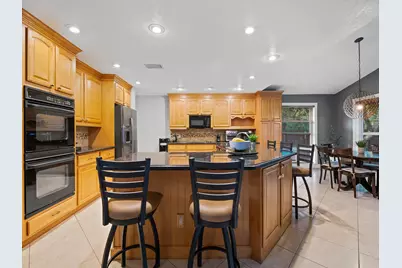 875 NW 83rd Drive, Coral Springs, FL 33071 - Photo 11