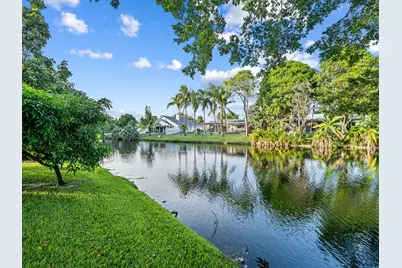 875 NW 83rd Drive, Coral Springs, FL 33071 - Photo 39