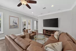122 Santiago Dr, Jupiter, FL 33458 - Photo 11