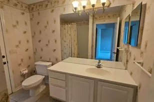 909 SW Lake Charles Cir, Port Saint Lucie, FL 34986 - Photo 21