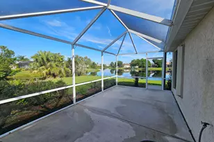 909 SW Lake Charles Cir, Port Saint Lucie, FL 34986 - Photo 9