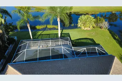 909 SW Lake Charles Circle, Port Saint Lucie, FL 34986 - Photo 5