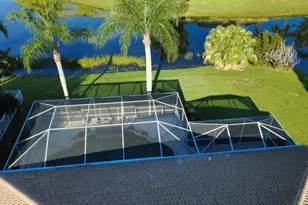 909 SW Lake Charles Cir, Port Saint Lucie, FL 34986 - Photo 5
