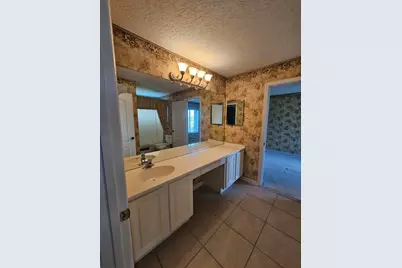 909 SW Lake Charles Circle, Port Saint Lucie, FL 34986 - Photo 27
