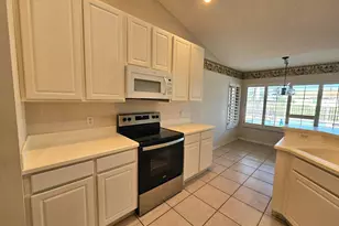 909 SW Lake Charles Cir, Port Saint Lucie, FL 34986 - Photo 13