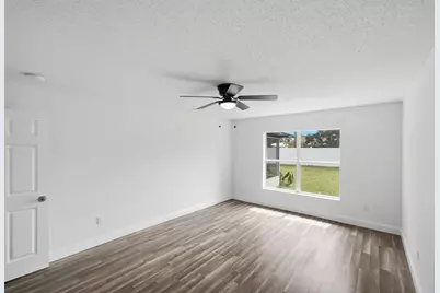 942 SW John Maccormack Terrace, Port Saint Lucie, FL 34953 - Photo 27