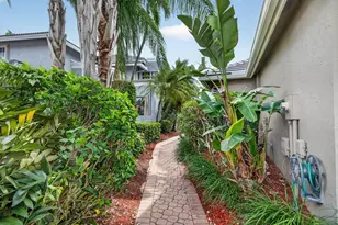 17220 Hampton Blvd, Boca Raton, FL 33496 - Photo 5