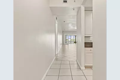 19 Harbour Isle Drive W #103, Fort Pierce, FL 34949 - Photo 19