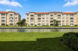 19 Harbour Isle Dr W, Fort Pierce, FL 34949 - Photo 29