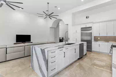 8126 Valhalla Drive, Delray Beach, FL 33446 - Photo 15