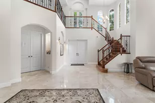 8126 Valhalla Dr, Delray Beach, FL 33446 - Photo 5