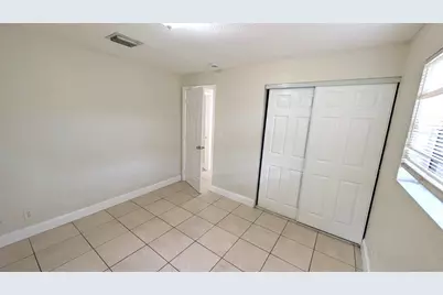 1552 NW 15th Terrace, Fort Lauderdale, FL 33311 - Photo 15