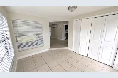 1552 NW 15th Terrace, Fort Lauderdale, FL 33311 - Photo 21