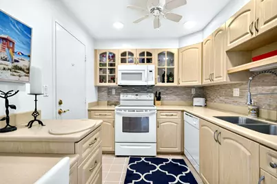 2840 S Ocean Boulevard #3070, Palm Beach, FL 33480 - Photo 7