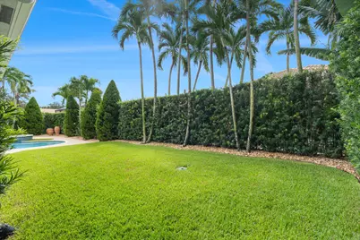 136 Via Santa Cruz, Jupiter, FL 33458 - Photo 49