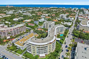 389 S Lake Dr, Palm Beach, FL 33480 - Photo 35
