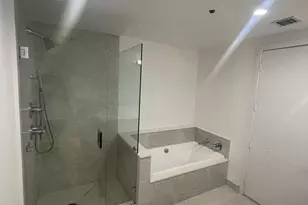 488 NE 18th St, Miami, FL 33132 - Photo 9