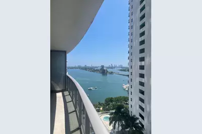 488 NE 18th Street #2106, Miami, FL 33132 - Photo 1