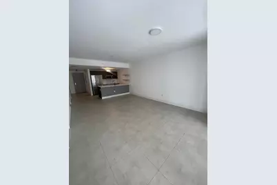 488 NE 18th Street #2106, Miami, FL 33132 - Photo 3