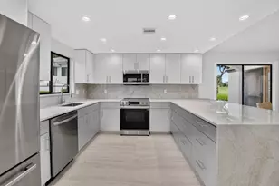 7350 Clunie Pl, Delray Beach, FL 33446 - Photo 17