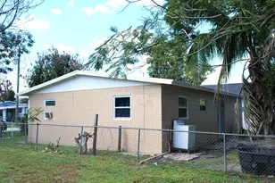 1106 N 22nd St, Fort Pierce, FL 34950 - Photo 3
