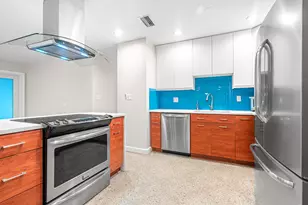 3697 NE 16th Ave, Oakland Park, FL 33334 - Photo 13