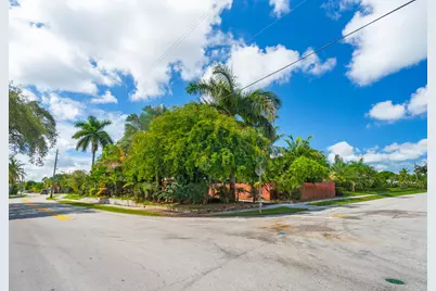 3697 NE 16th Avenue, Oakland Park, FL 33334 - Photo 65