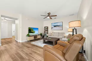 11152 SW Birch Tree Cir, Port Saint Lucie, FL 34987 - Photo 5