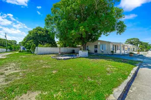 1202 S M St, Lake Worth, FL 33460 - Photo 19