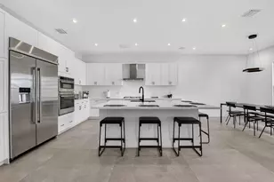 8074 Laurel Falls Dr, Boca Raton, FL 33496 - Photo 9