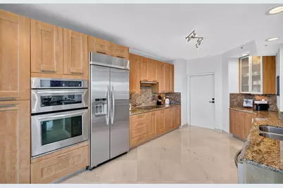 801 Briny Avenue, Pompano Beach, FL 33062 - Photo 19