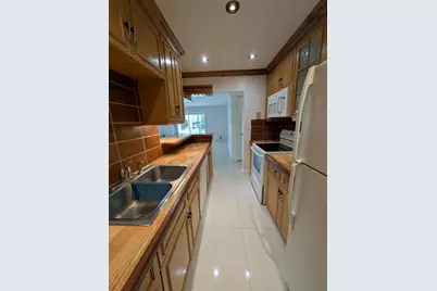 10361 N Kendall Drive #B8, Miami, FL 33176 - Photo 9