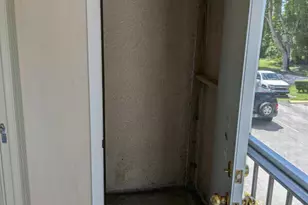 10361 N Kendall Dr, Miami, FL 33176 - Photo 15