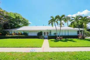 222 33rd St, West Palm Beach, FL 33407 - Photo 1