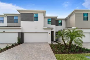 9887 SW Torquay Dr, Port Saint Lucie, FL 34987 - Photo 1