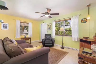 217 Pine Terrace, West Palm Beach, FL 33405 - Photo 5